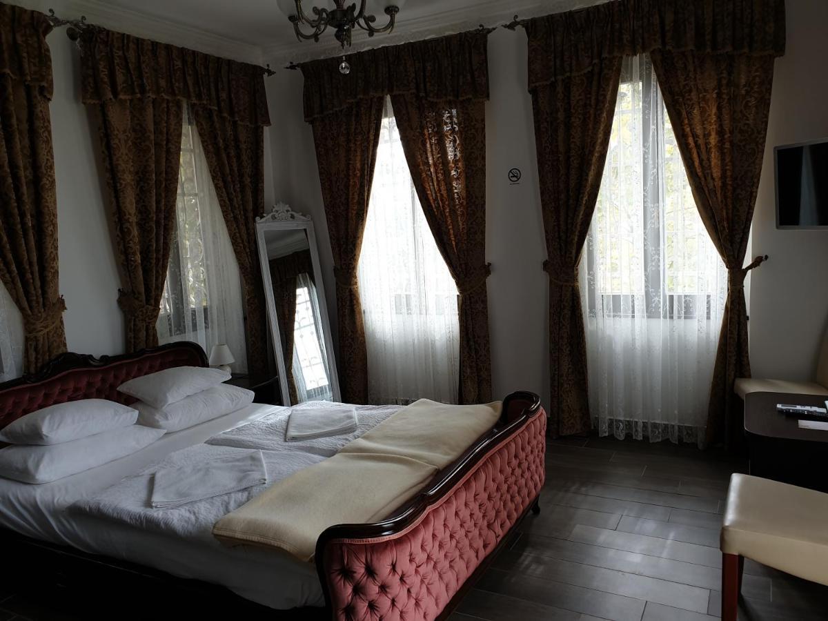 Kastélykert Fogadó Szeged Exterior foto